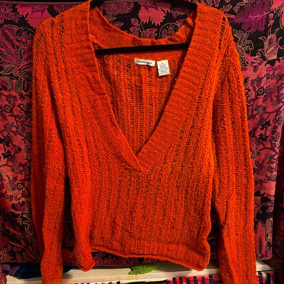 VINTAGE ENERGIE V NECK SWEATER - Picture 1 of 3